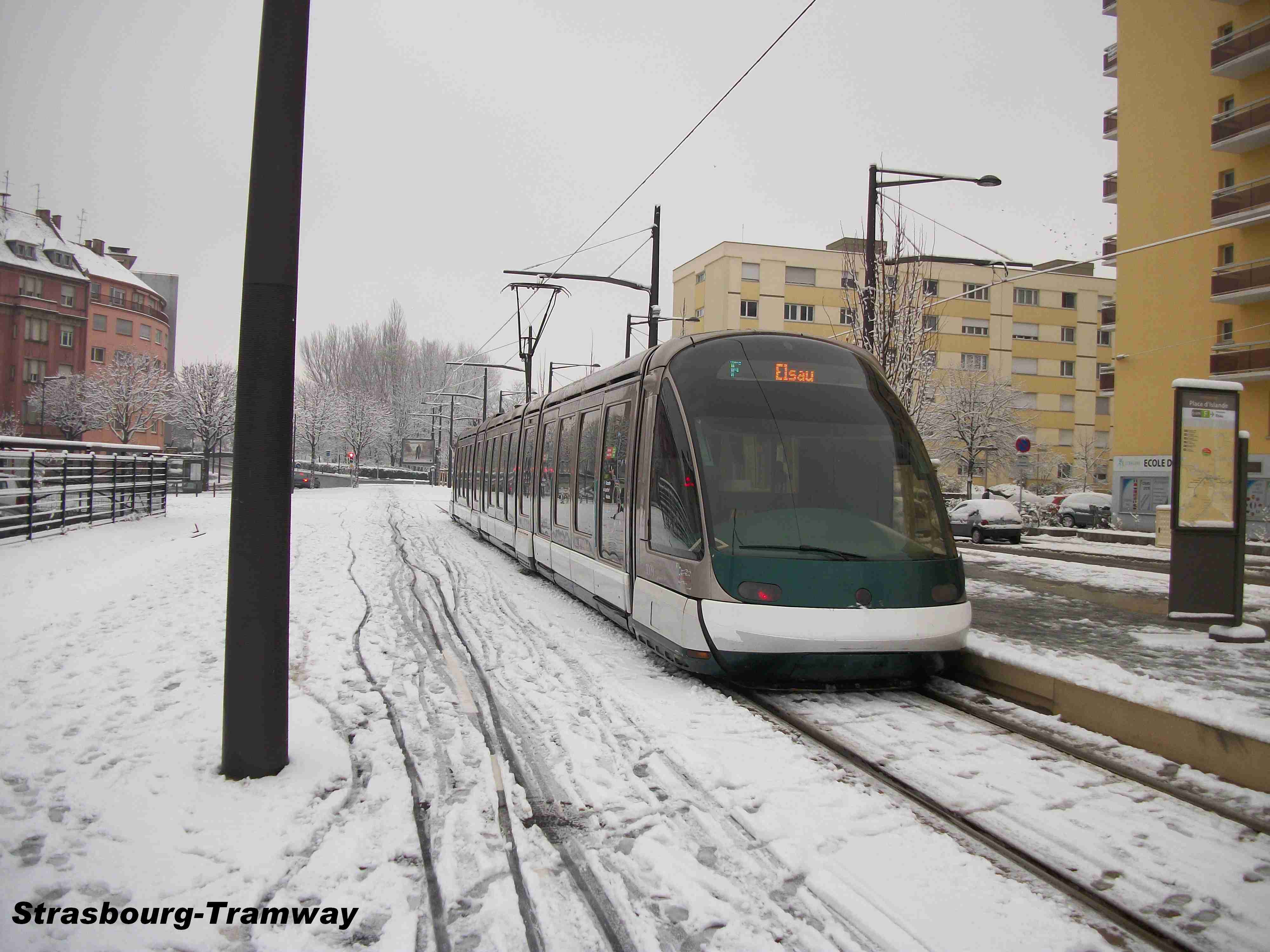 L' Eurotram n 1009  quai.